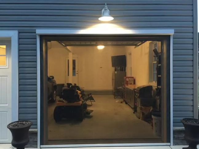 Garage Screen